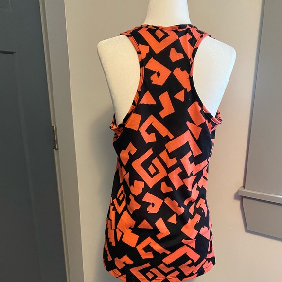 Maternity tank with geometric pattern size large - Picture 4 of 7